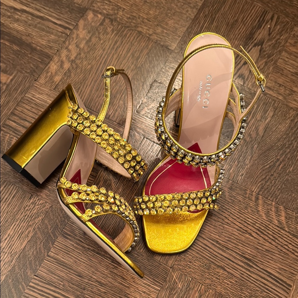 Gucci Sandals Gold metallic crystal size 35.5 brand new with box - Picture 2 of 10